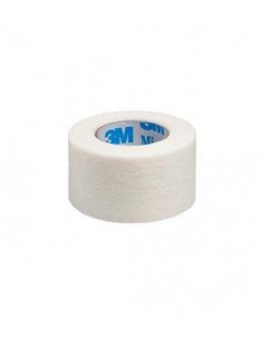 3M Micropore tape in white, 25mm X 9m roll